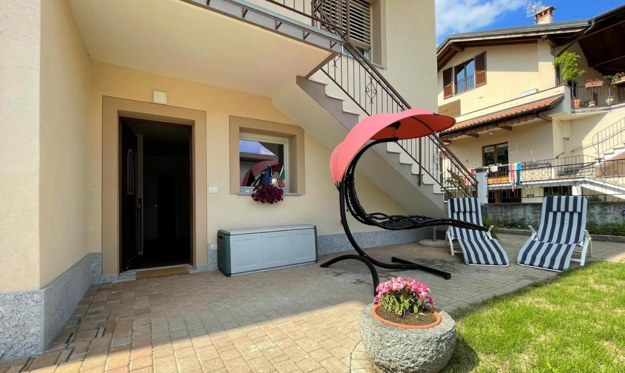 Giorni Felici Tutto Nuovo, Giardino, Parcheggio Lägenhet Verbania Exteriör bild