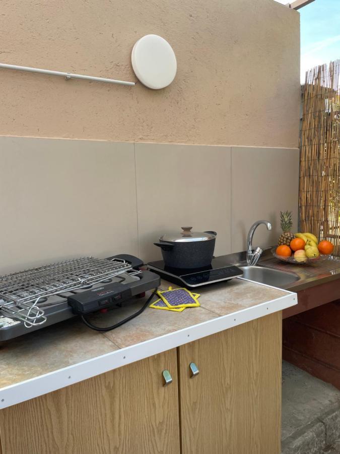 Giorni Felici Tutto Nuovo, Giardino, Parcheggio Lägenhet Verbania Exteriör bild